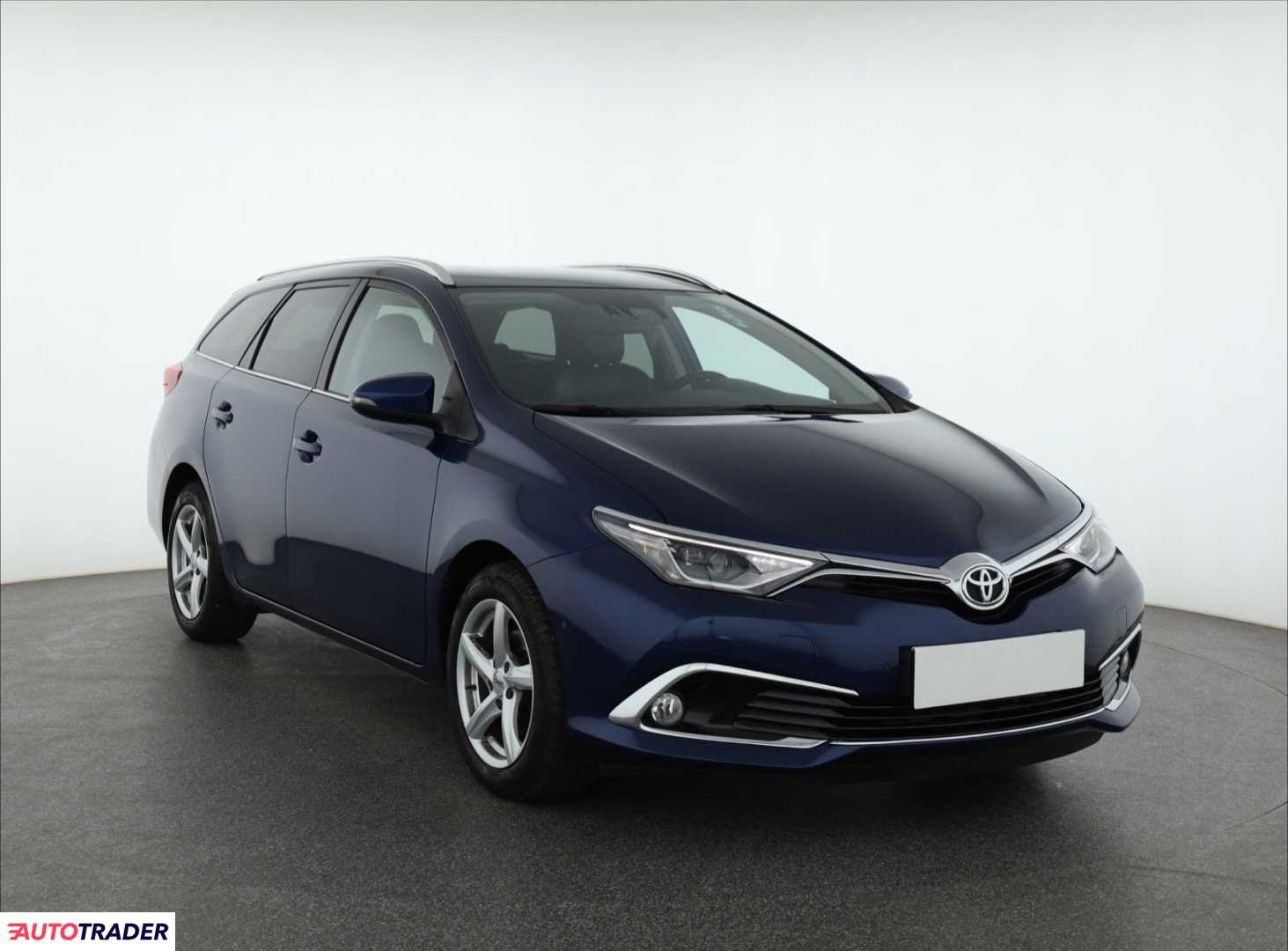 Toyota Auris 2015 1.2 113 KM