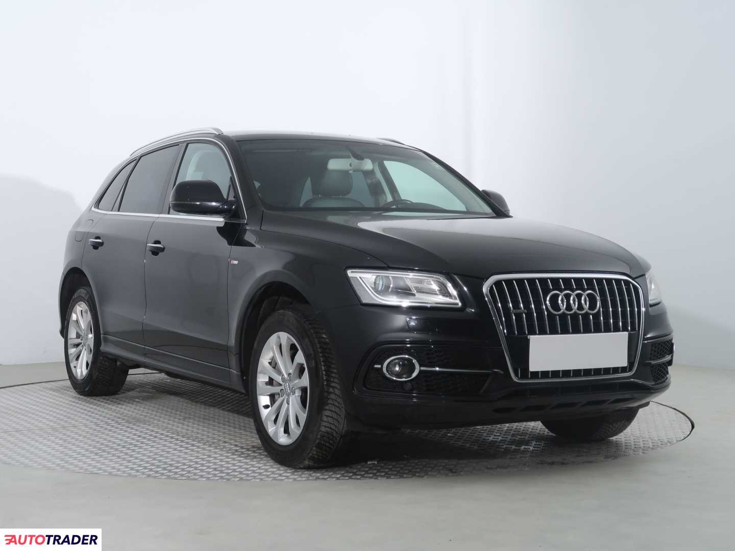 Audi Q5 2.0 187 KM 2016r. (Piaseczno)