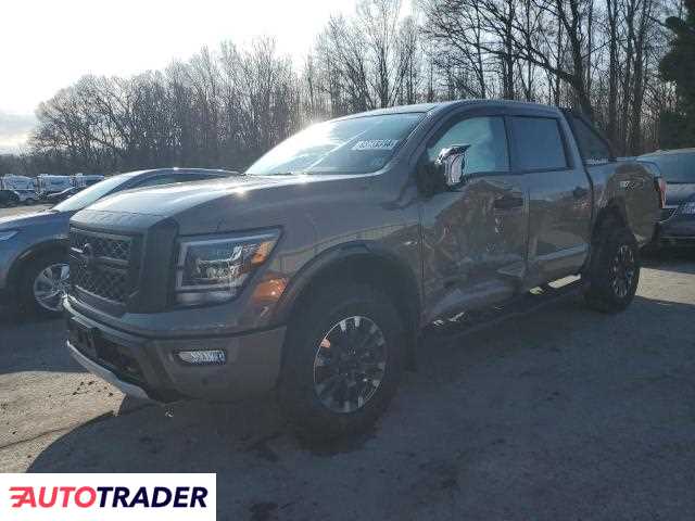Nissan Titan 2024 5