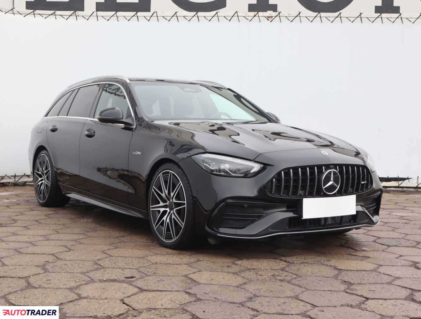 Mercedes C-klasa 2023 2.0 402 KM