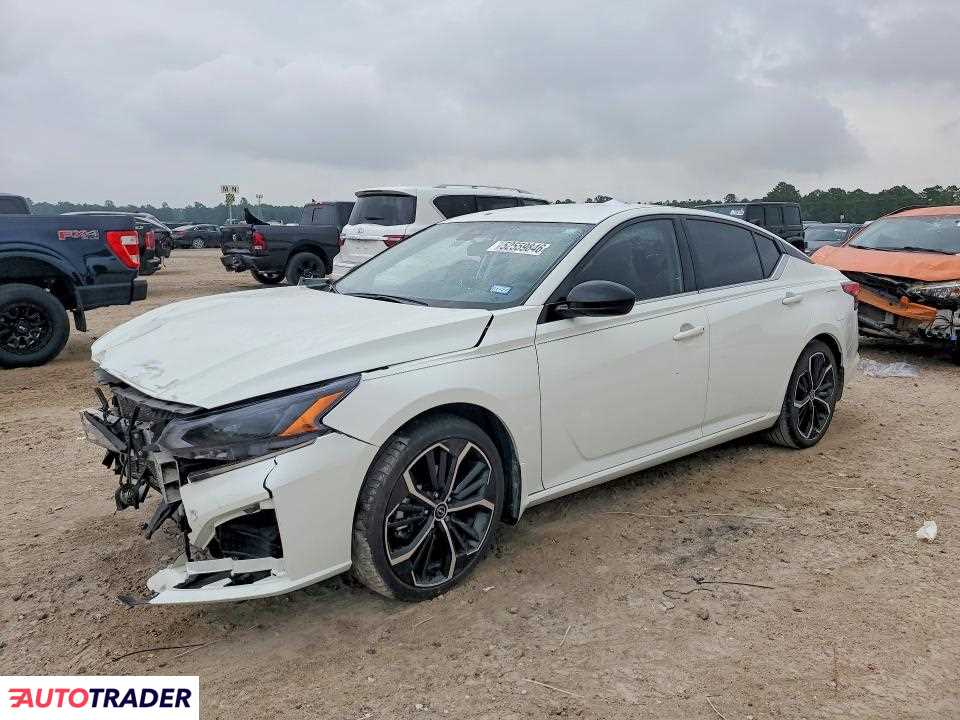 Nissan Altima 2023 2