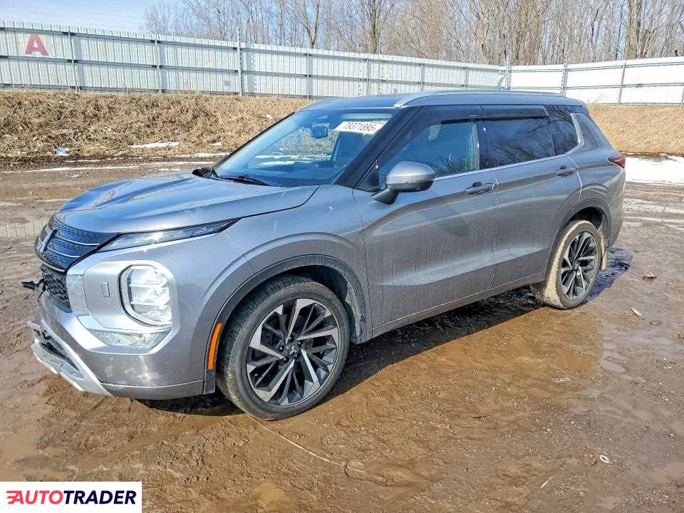 Mitsubishi Outlander 2022 2