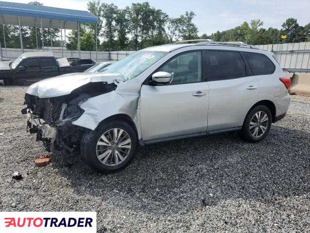 Nissan Pathfinder 2020 3