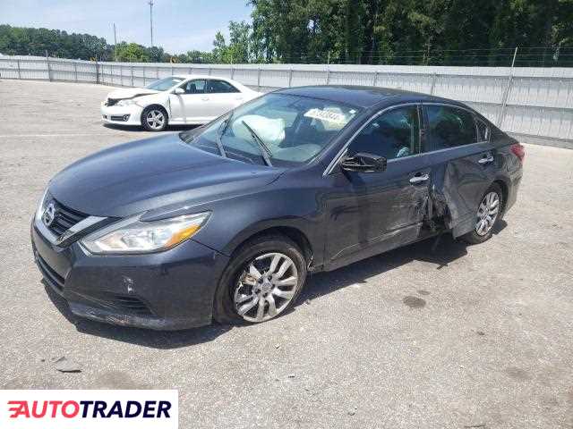 Nissan Altima 2.0 benzyna 2018r. (DUNN)