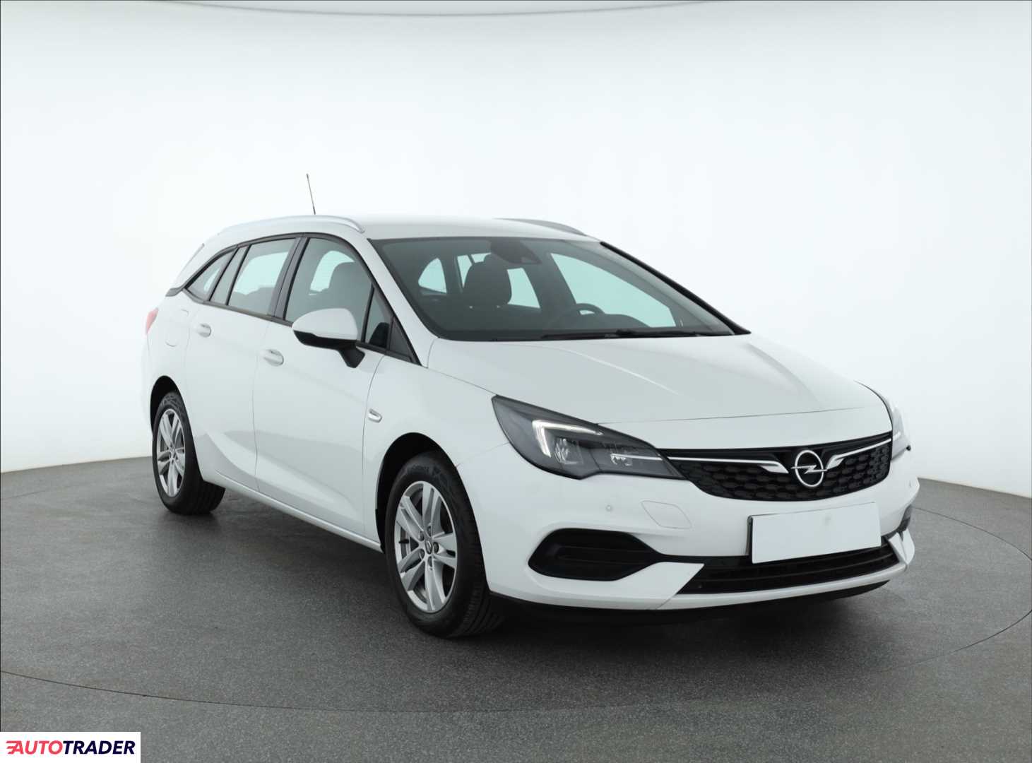 Opel Astra 2020 1.2 143 KM