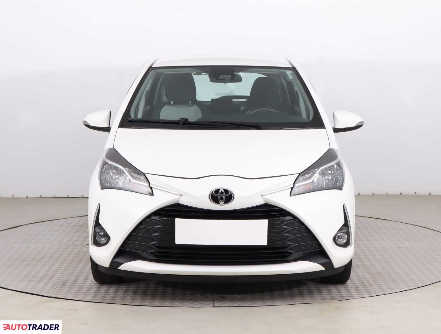 Toyota Yaris 2018 1.5 109 KM