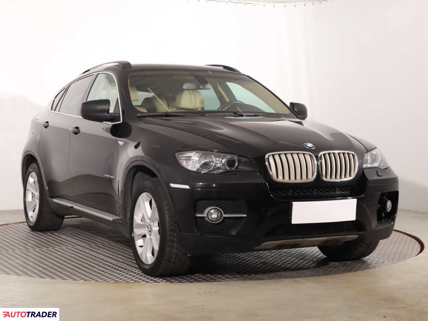 BMW X6 2010 3.0 301 KM