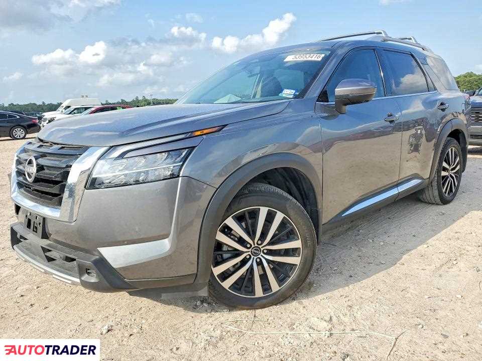 Nissan Pathfinder 2024 3