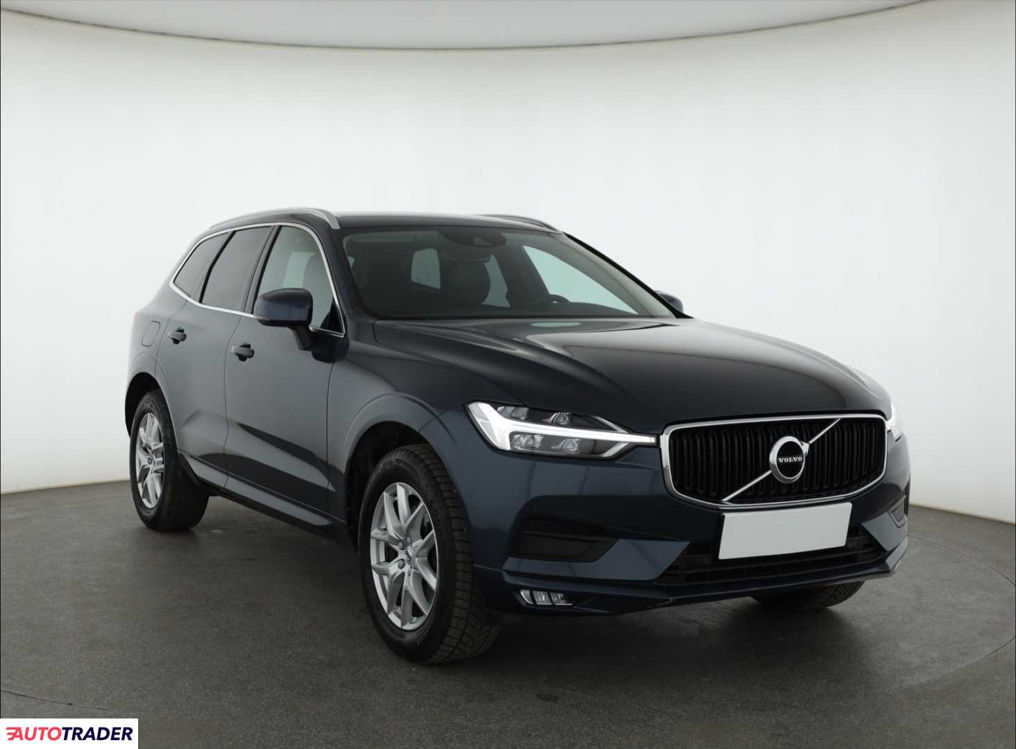 Volvo XC60 2020 2.0 194 KM