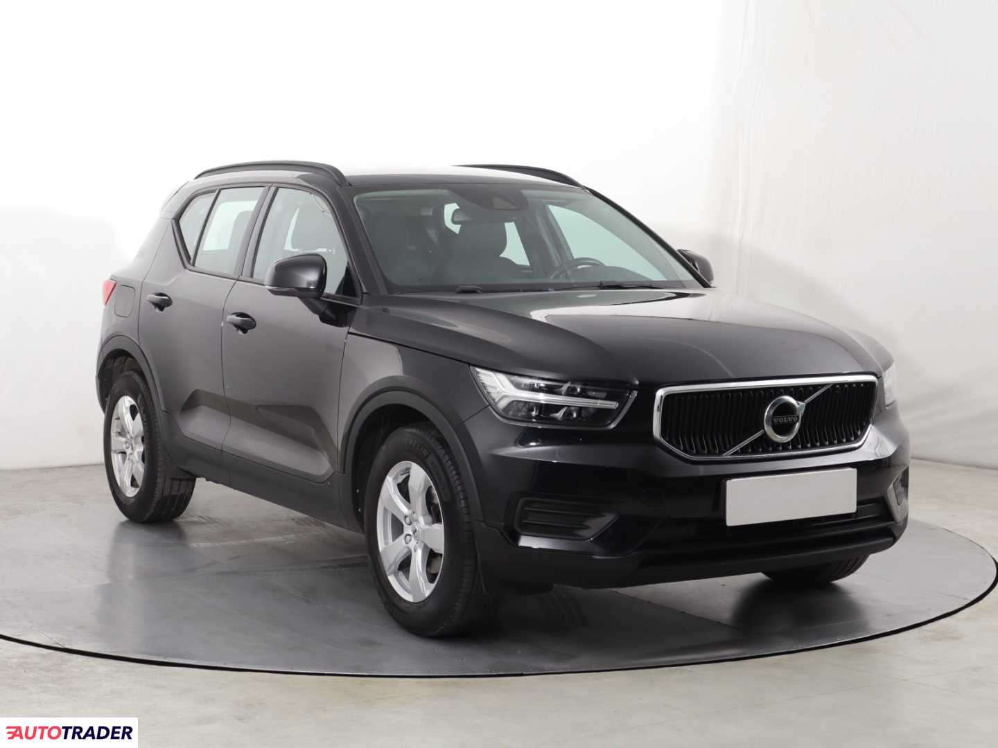 Volvo XC40 2021 1.5 160 KM