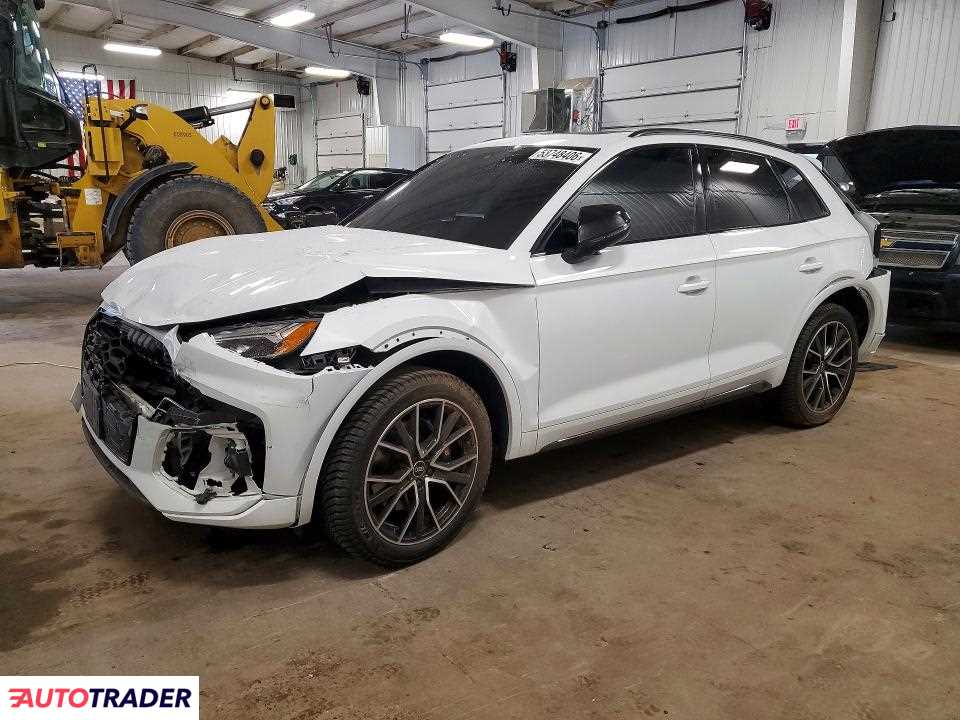 Audi Q5 2022 3