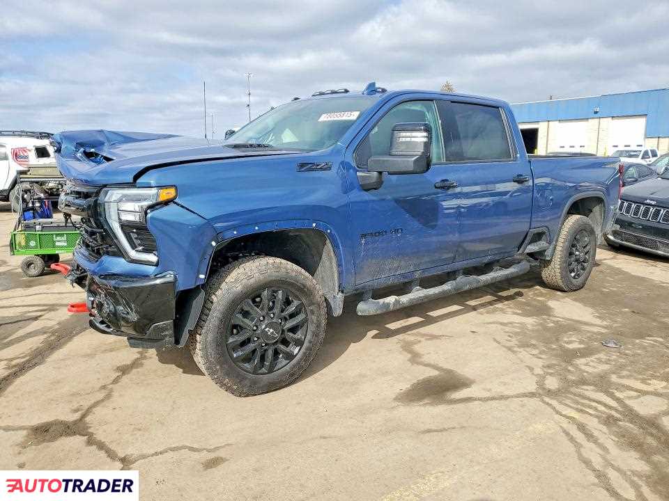 Chevrolet Silverado 2026 6