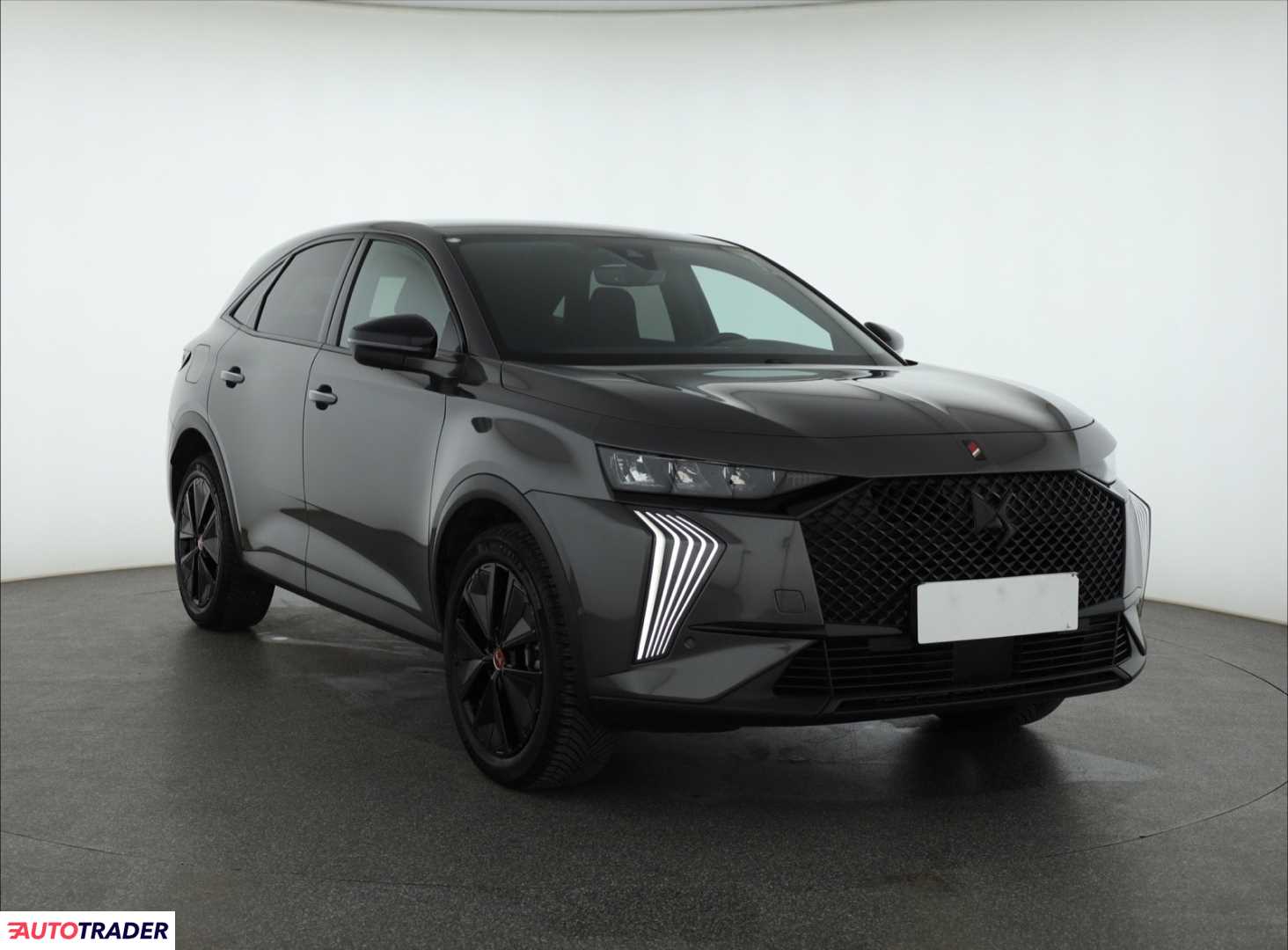 DS DS7 2023 1.5 128 KM