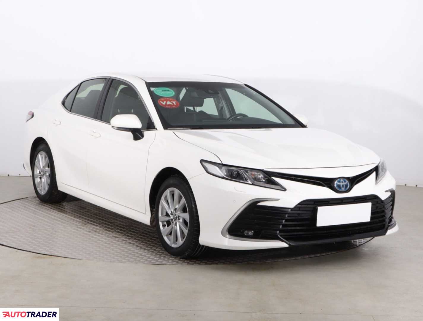 Toyota Camry 2021 2.5 214 KM