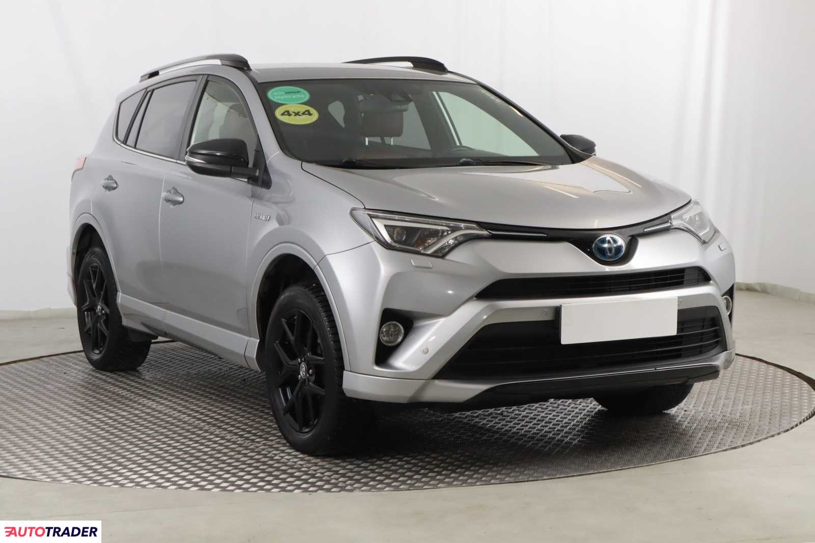 Toyota RAV 4 2017 2.5 194 KM