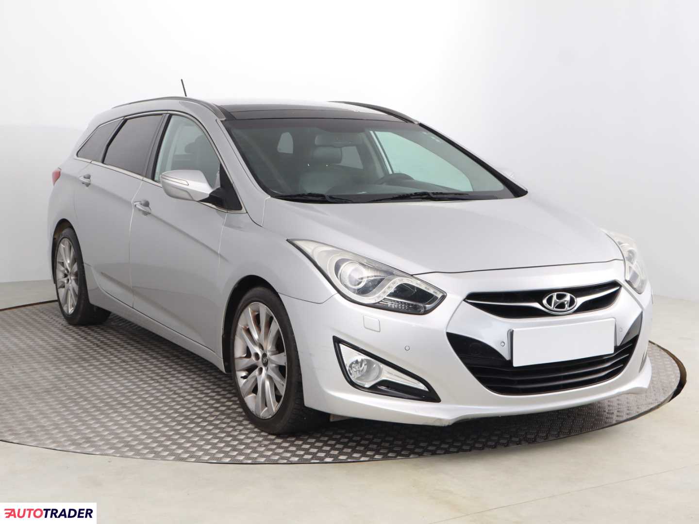 Hyundai i40 2011 2.0 174 KM