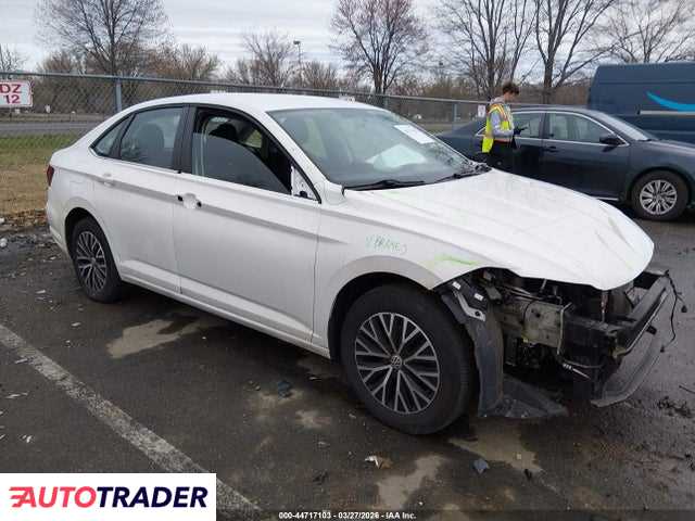 Volkswagen Jetta 2021 1