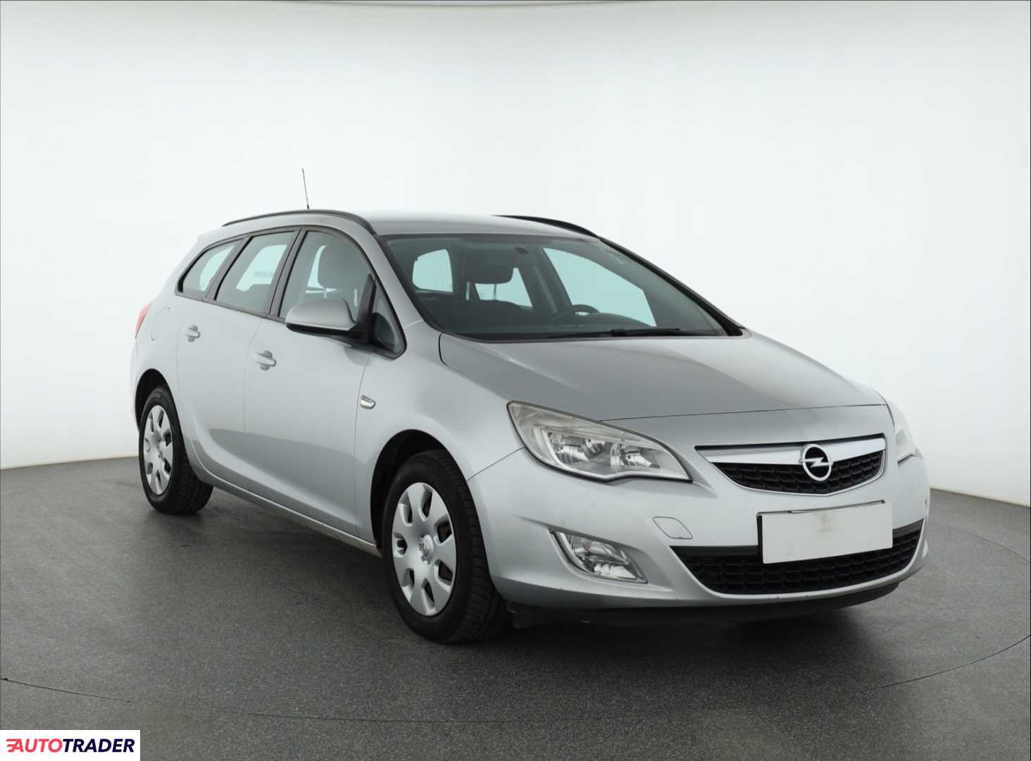 Opel Astra 2011 1.7 108 KM