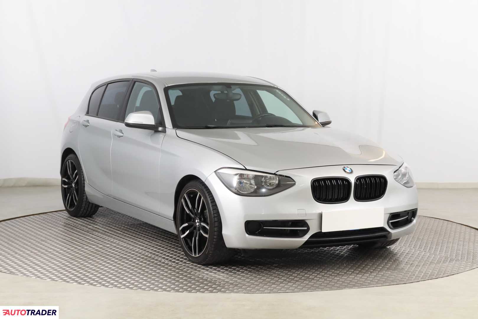 BMW 116 2012 2.0 113 KM BMW 116 2012 2.0 113 KM
