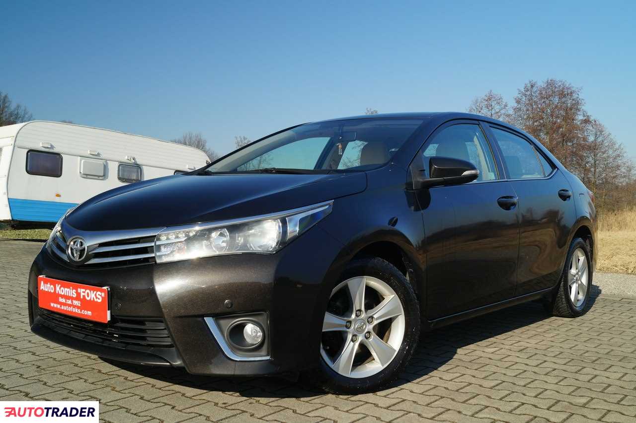Toyota Corolla 2016 1.6 132 KM