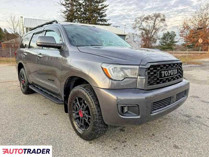 Toyota Sequoia 2021 5