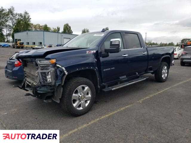 Chevrolet Silverado 6.0 diesel 2022r. (PORTLAND)