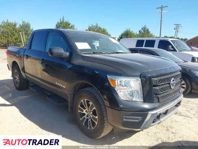 Nissan Titan 2022 5