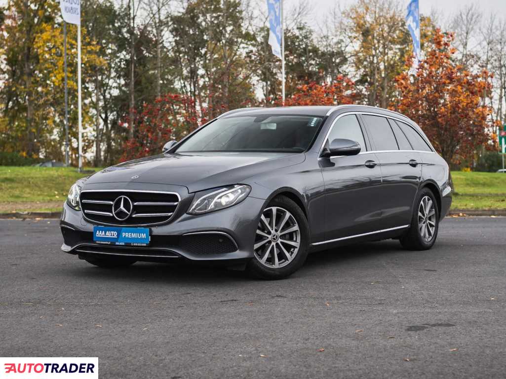 Mercedes E-klasa 2018 2.0 147 KM