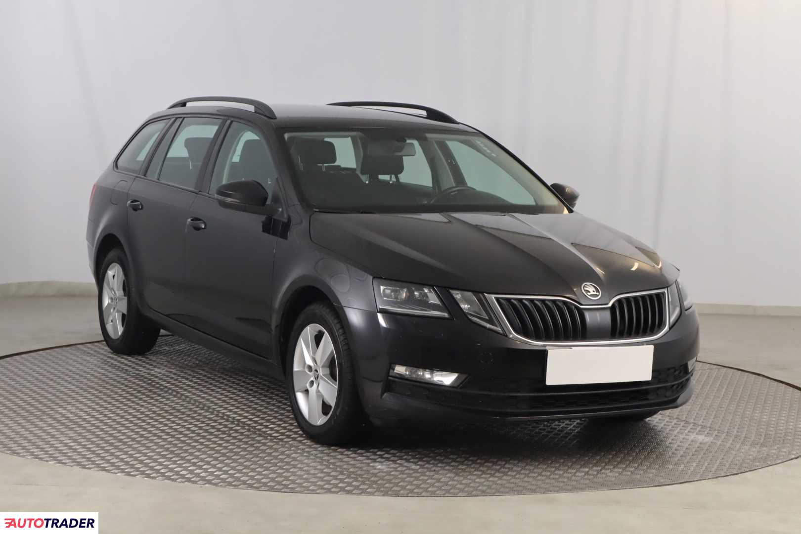 Skoda Octavia 2017 1.6 113 KM Skoda Octavia 2017 1.6 113 KM