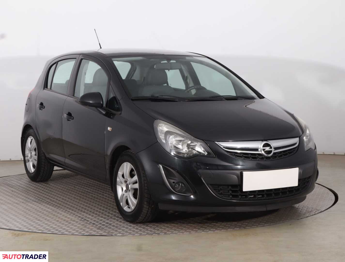 Opel Corsa 2014 1.4 99 KM