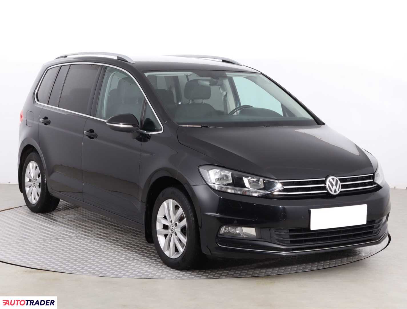 Volkswagen Touran 2016 2.0 147 KM Volkswagen Touran 2016 2.0 147 KM