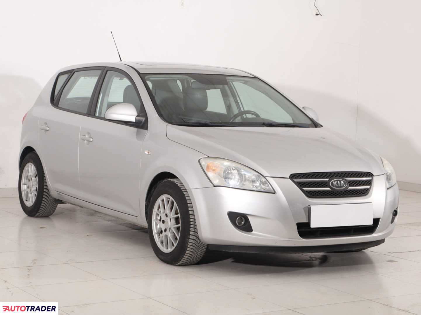 Kia Ceed 2007 1.6 120 KM
