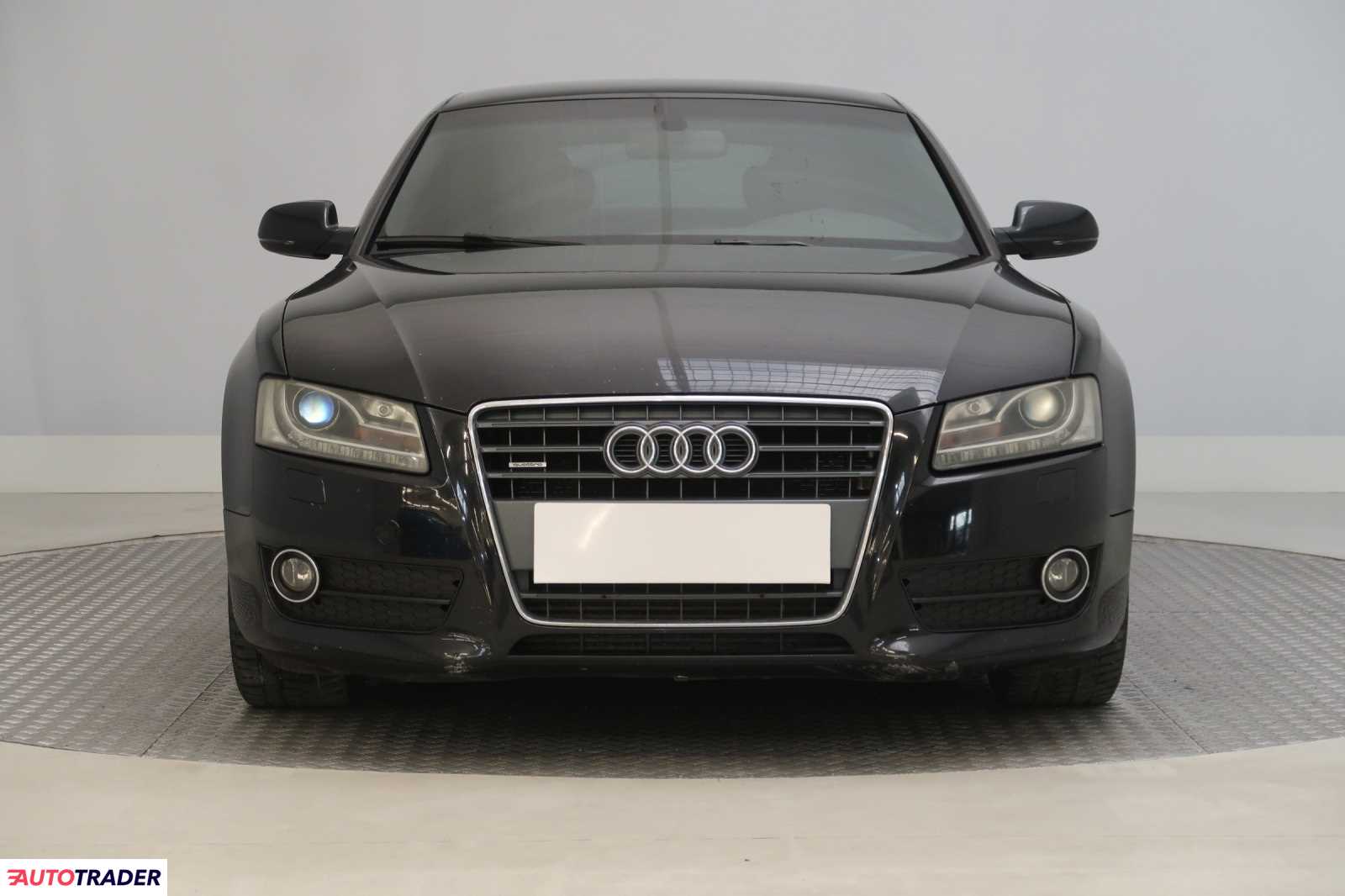 Audi A5 2011 2.0 207 KM