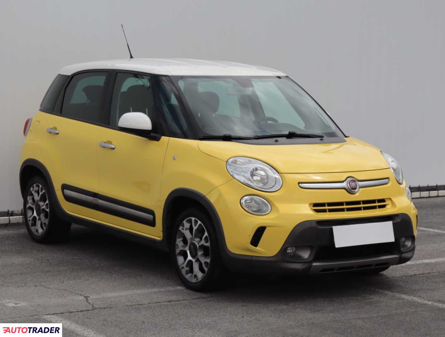 Fiat 500 L 2016 1.4 93 KM