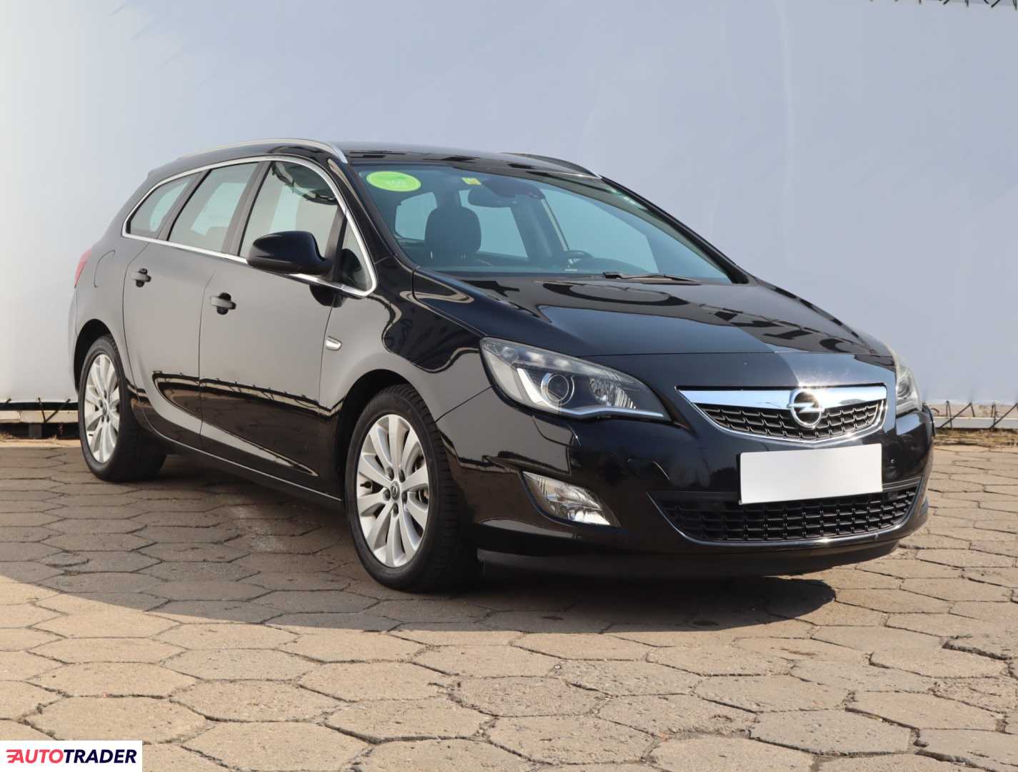 Opel Astra 2010 1.6 177 KM