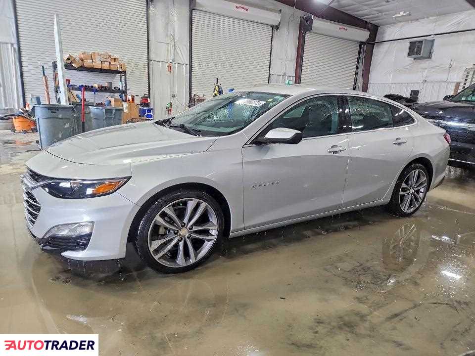 Chevrolet Malibu 2022 1