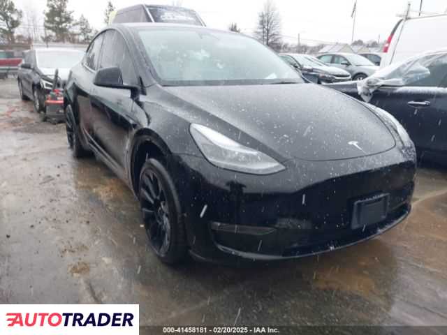 Tesla Model Y 2024 Tesla Model Y 2024