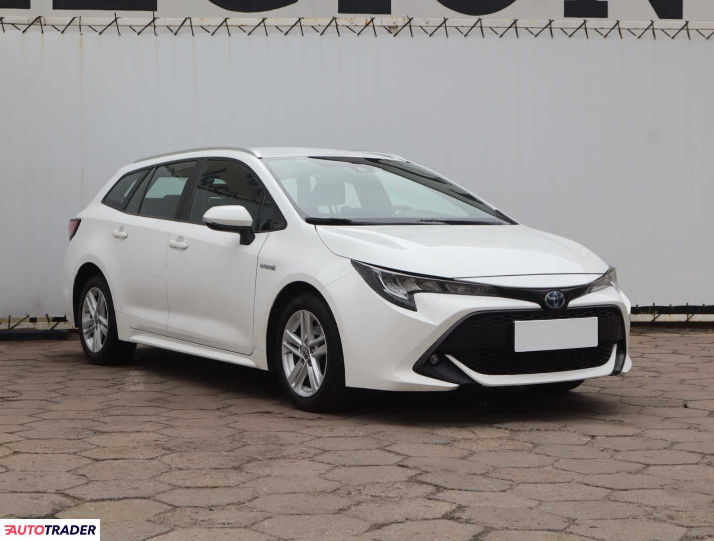 Toyota Corolla 2020 1.8 120 KM