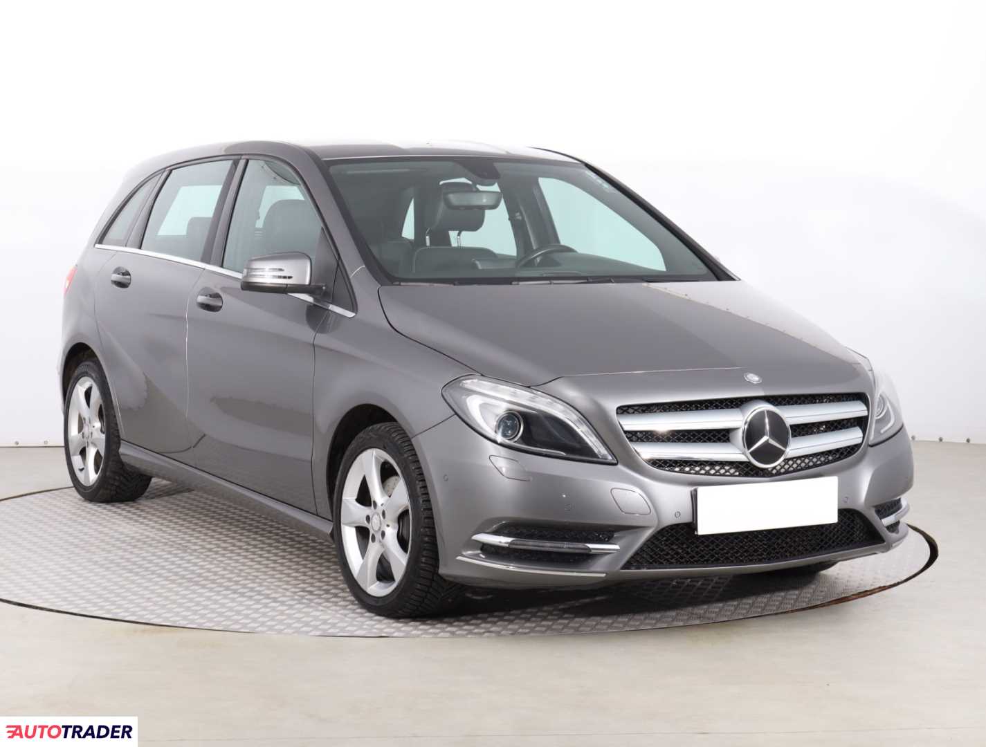 Mercedes B-klasa 2014 1.5 107 KM Mercedes B-klasa 2014 1.5 107 KM