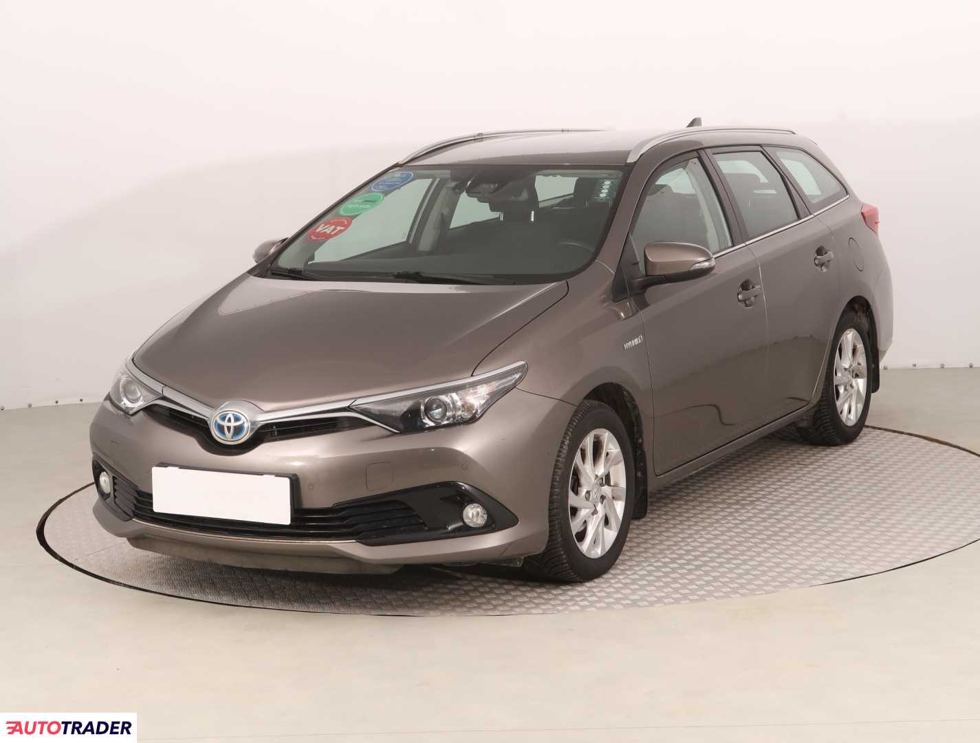 Toyota Auris 2017 1.8 134 KM