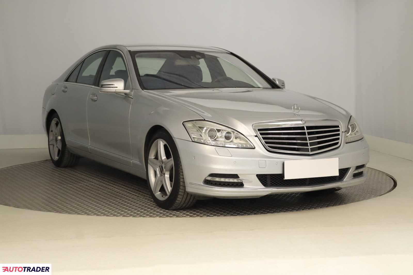 Mercedes S-klasa 2011 4.7 429 KM