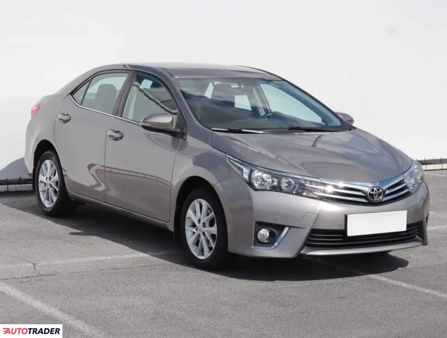 Toyota Corolla 2015 1.6 130 KM