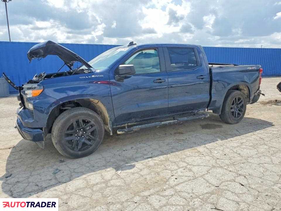 Chevrolet Silverado 2022 2