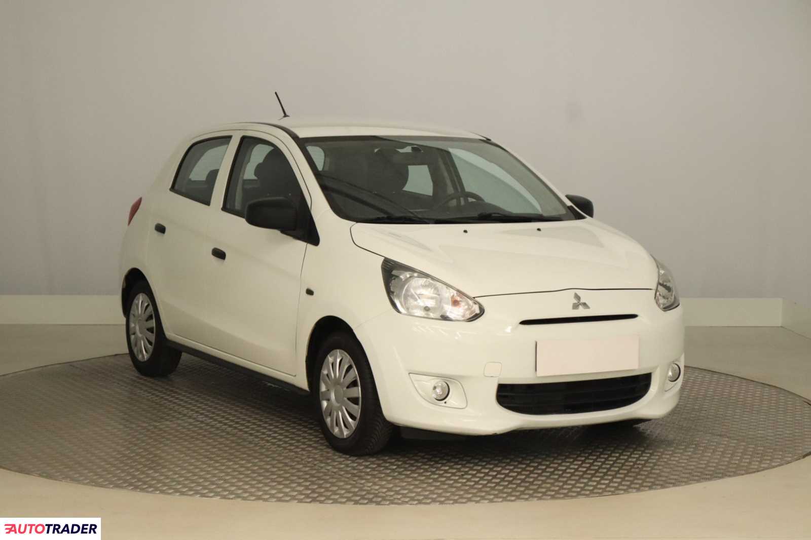 Mitsubishi Space Star 2015 1.0 69 KM