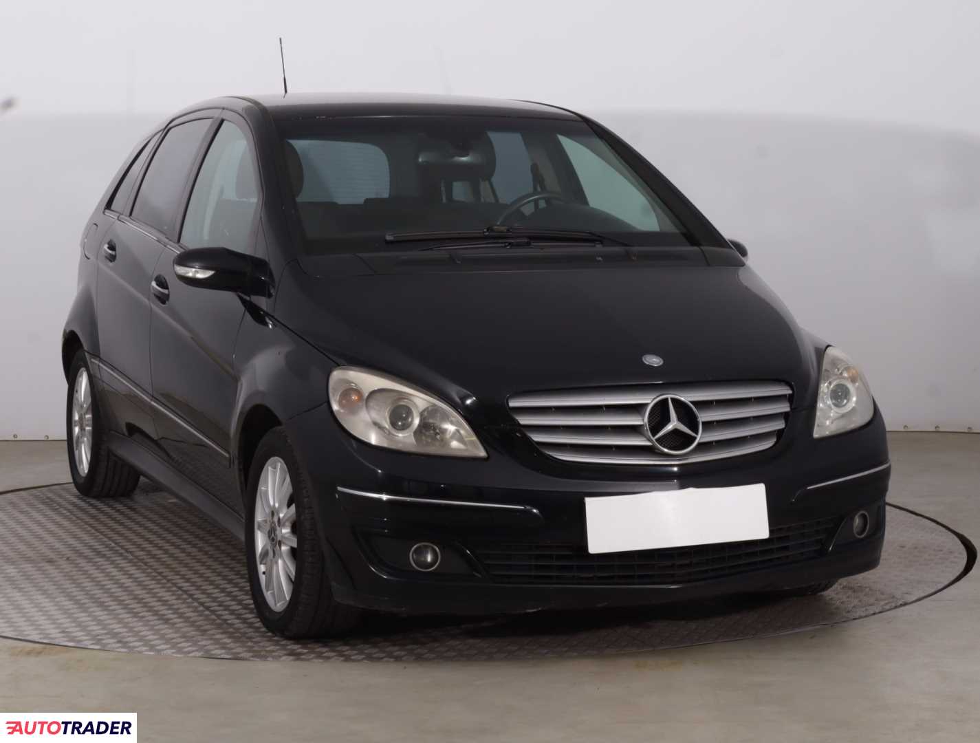 Mercedes B-klasa 2008 2.0 138 KM