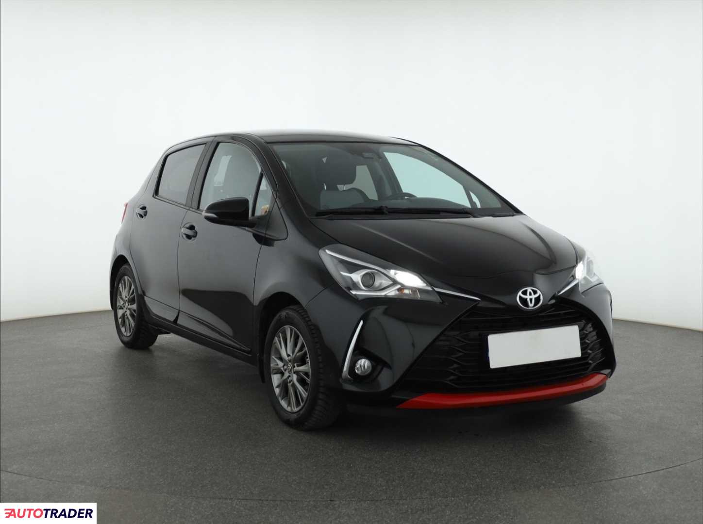 Toyota Yaris 2017 1.5 109 KM