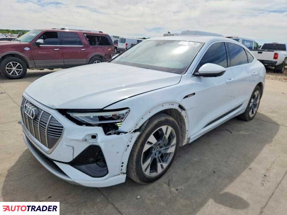 Audi E-tron 2022