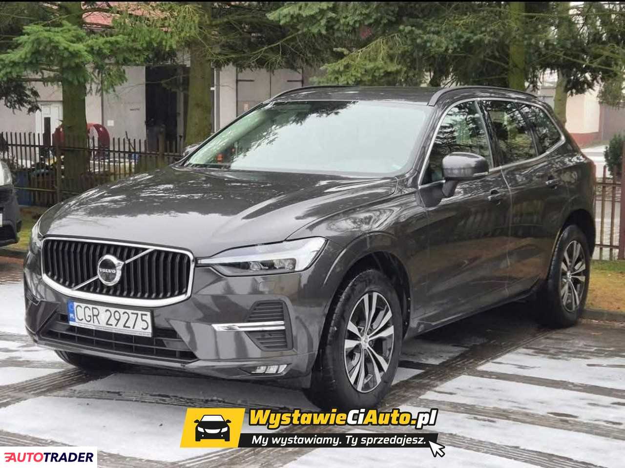 Volvo XC60 2021 2.0 197 KM