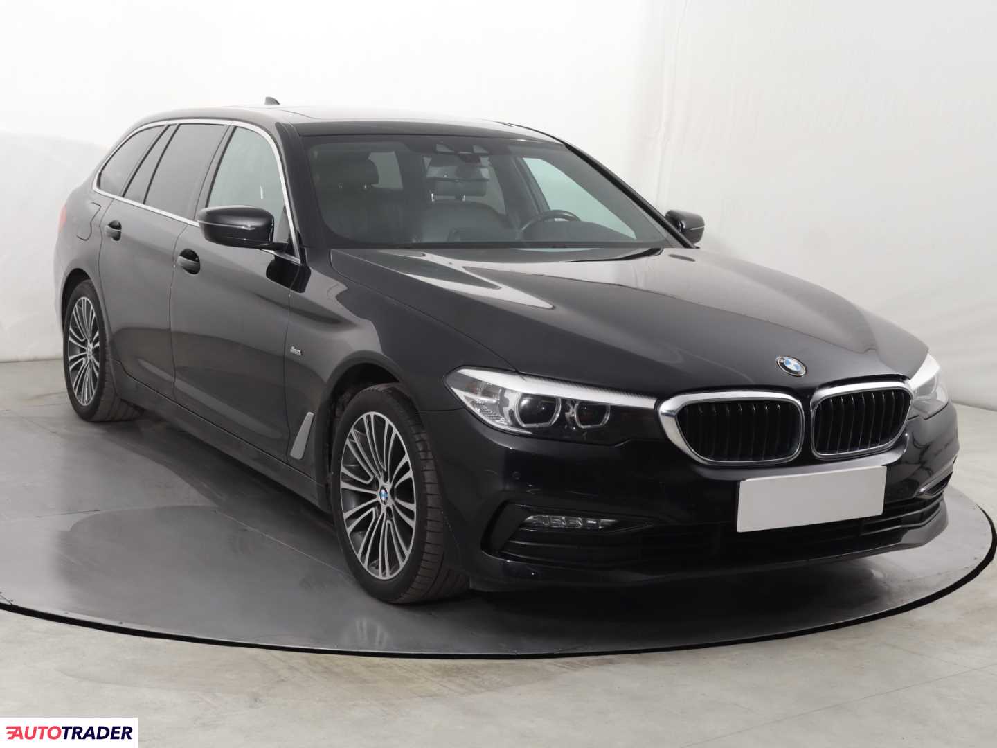 BMW 520 2018 2.0 187 KM