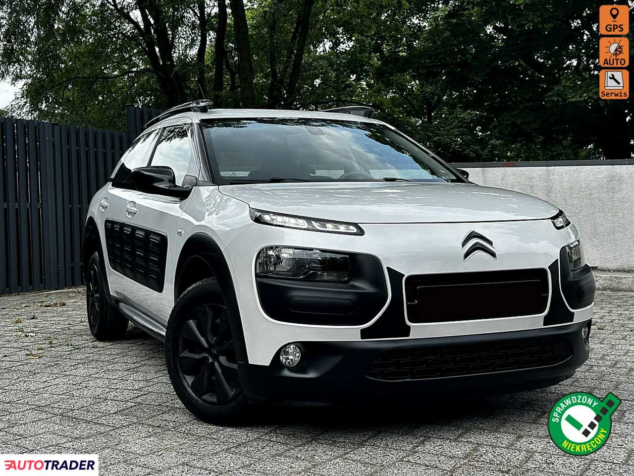 Citroen C4 Cactus 2015 1.6 99 KM